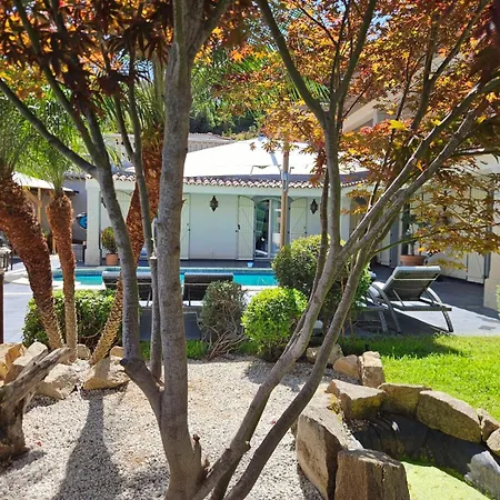 Comaem Villa