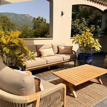 Comaem Sarrola-Carcopino